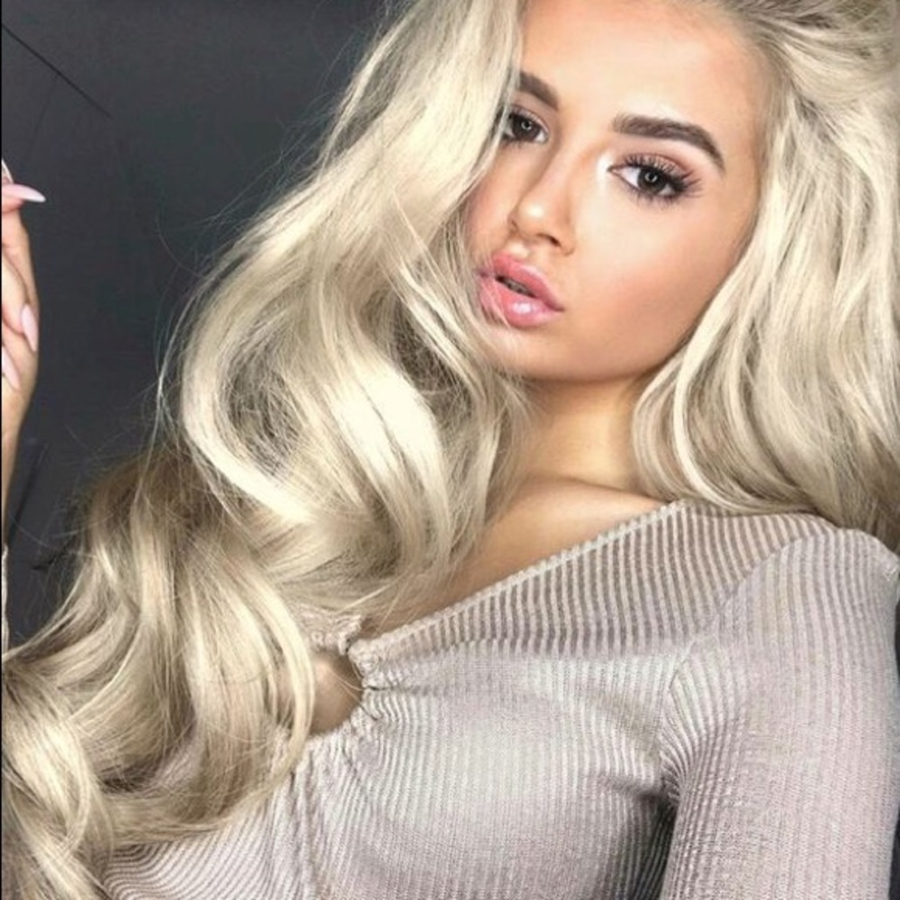 26” LIGHT BLONDE WAVY CURLY Lace Front Wig *NWT💖